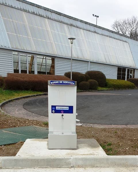 mairie Sousceyrac-borne pour campin-car