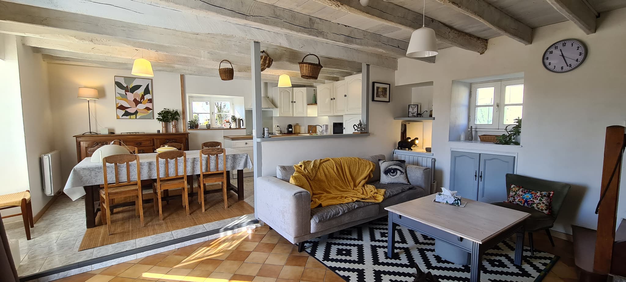 Gîte le Roudoulous - Salle de vie