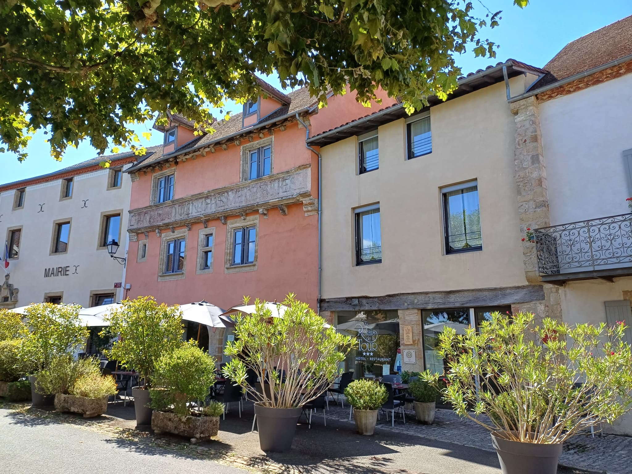 Relais de la Tour