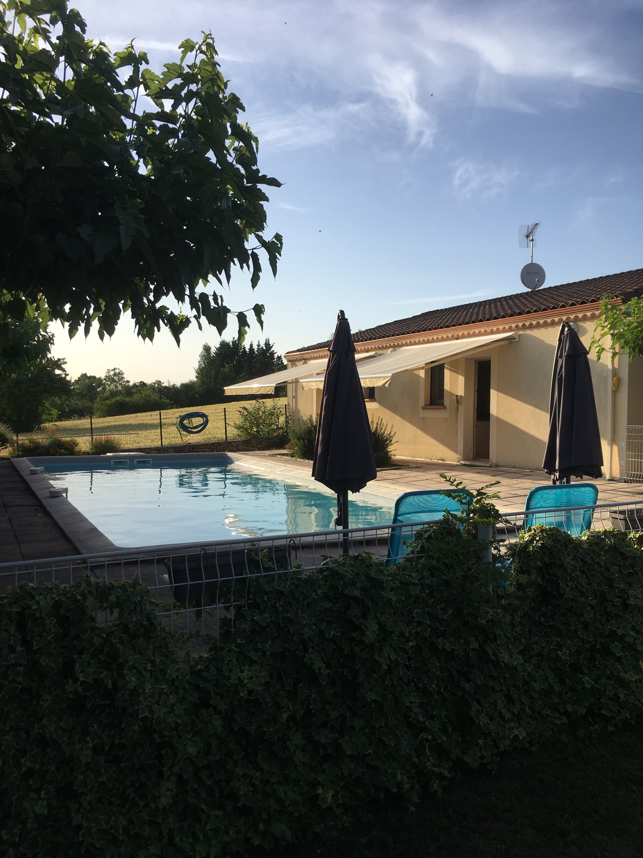 Extérieur piscine