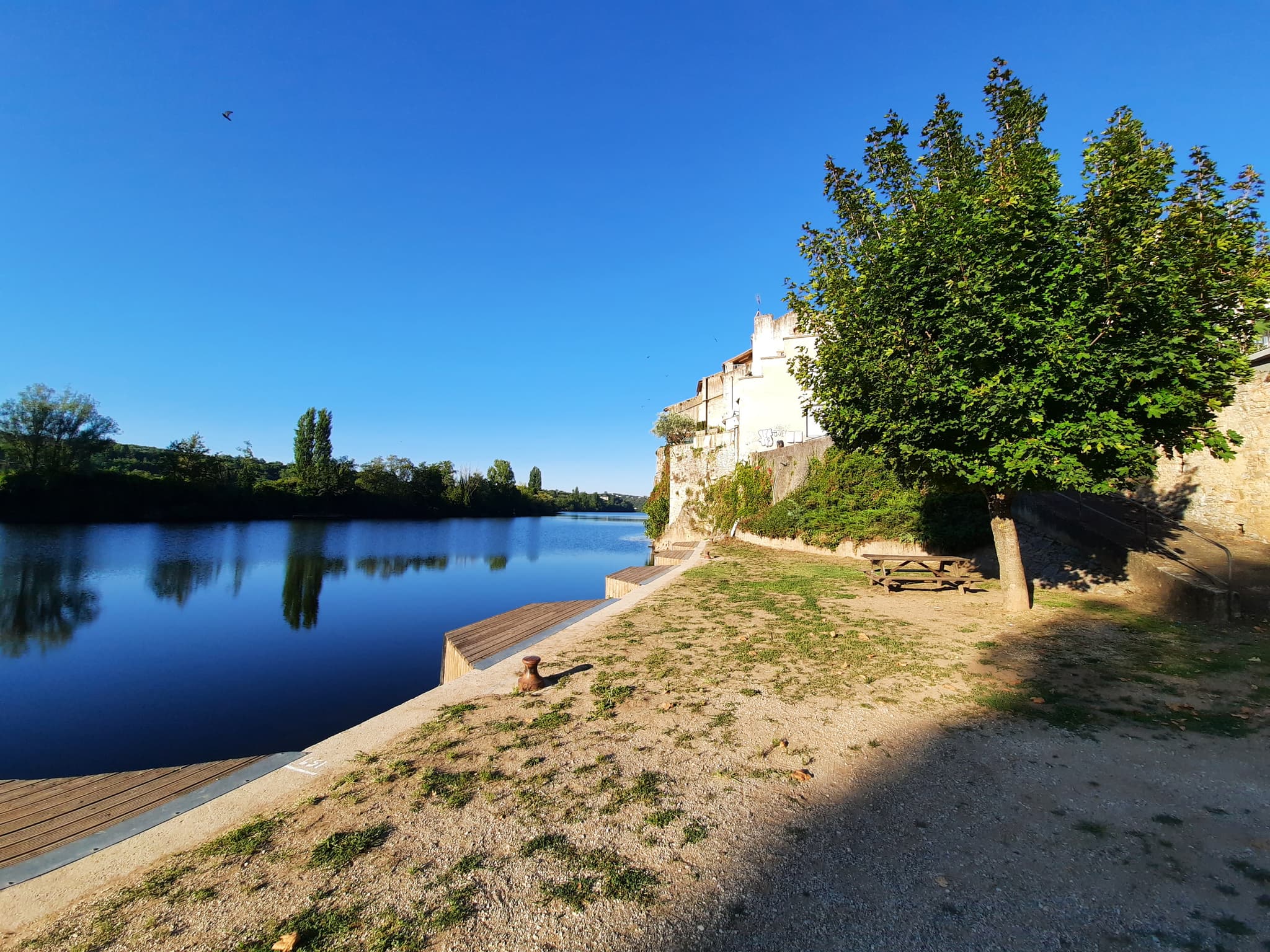 Aire Laroque des Arcs