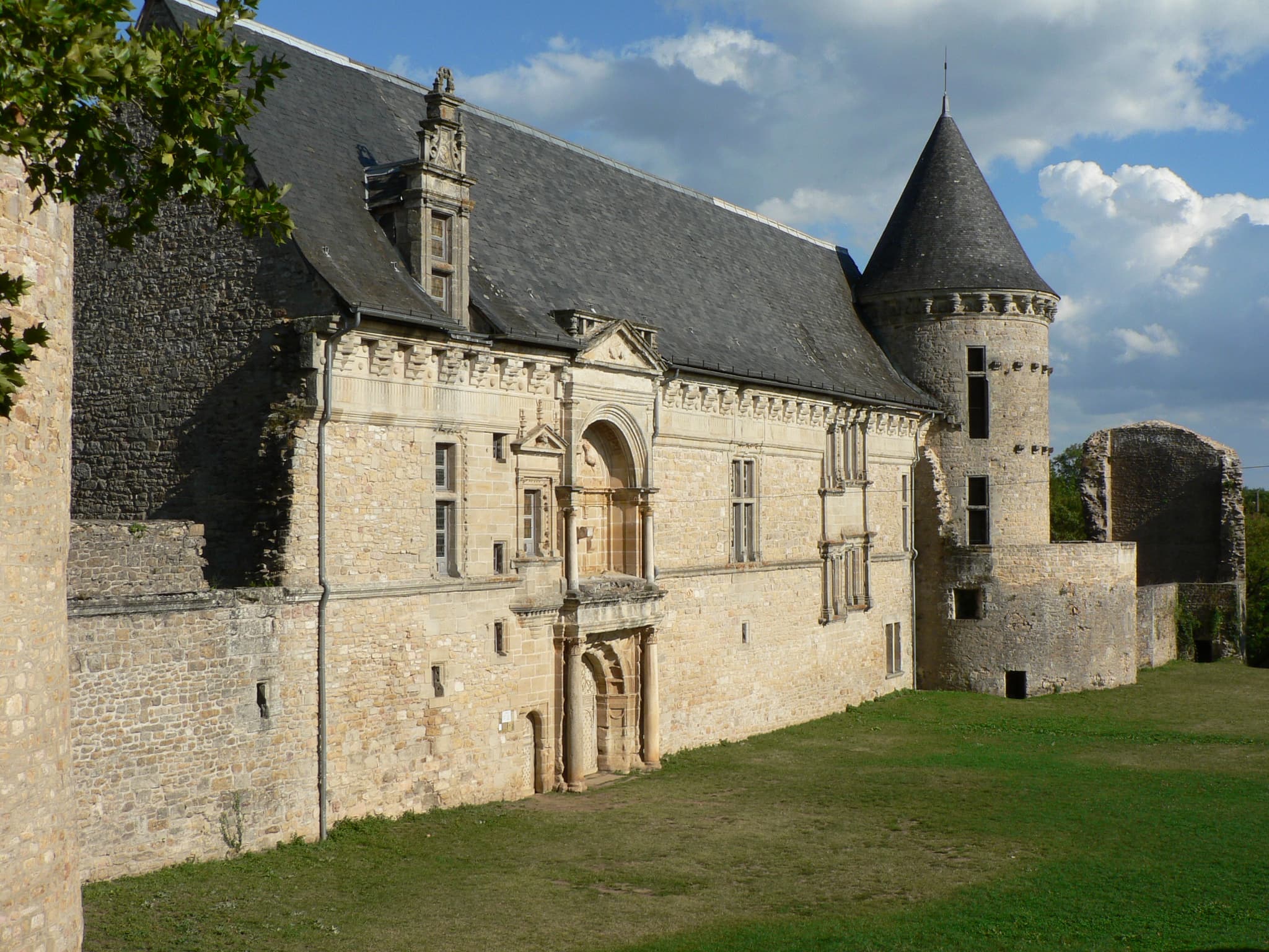 Visite Jeu : mon petit Hercule au Château d'Assier
