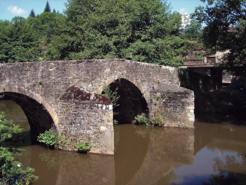Bagnac Sur Célé - Pont Médiéval