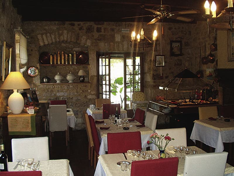 Auberge de la Tour Sauzet