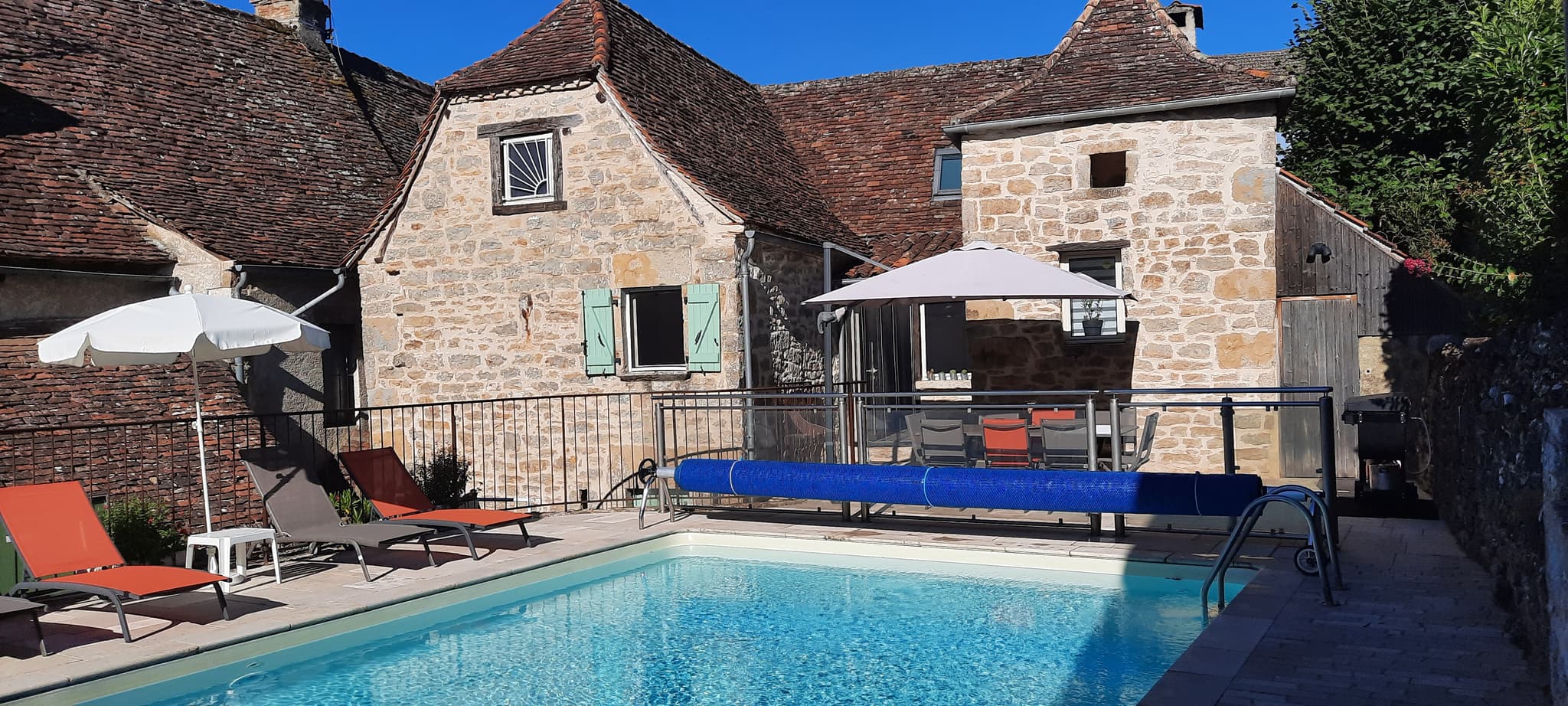 EXTERIEUR PISCINE