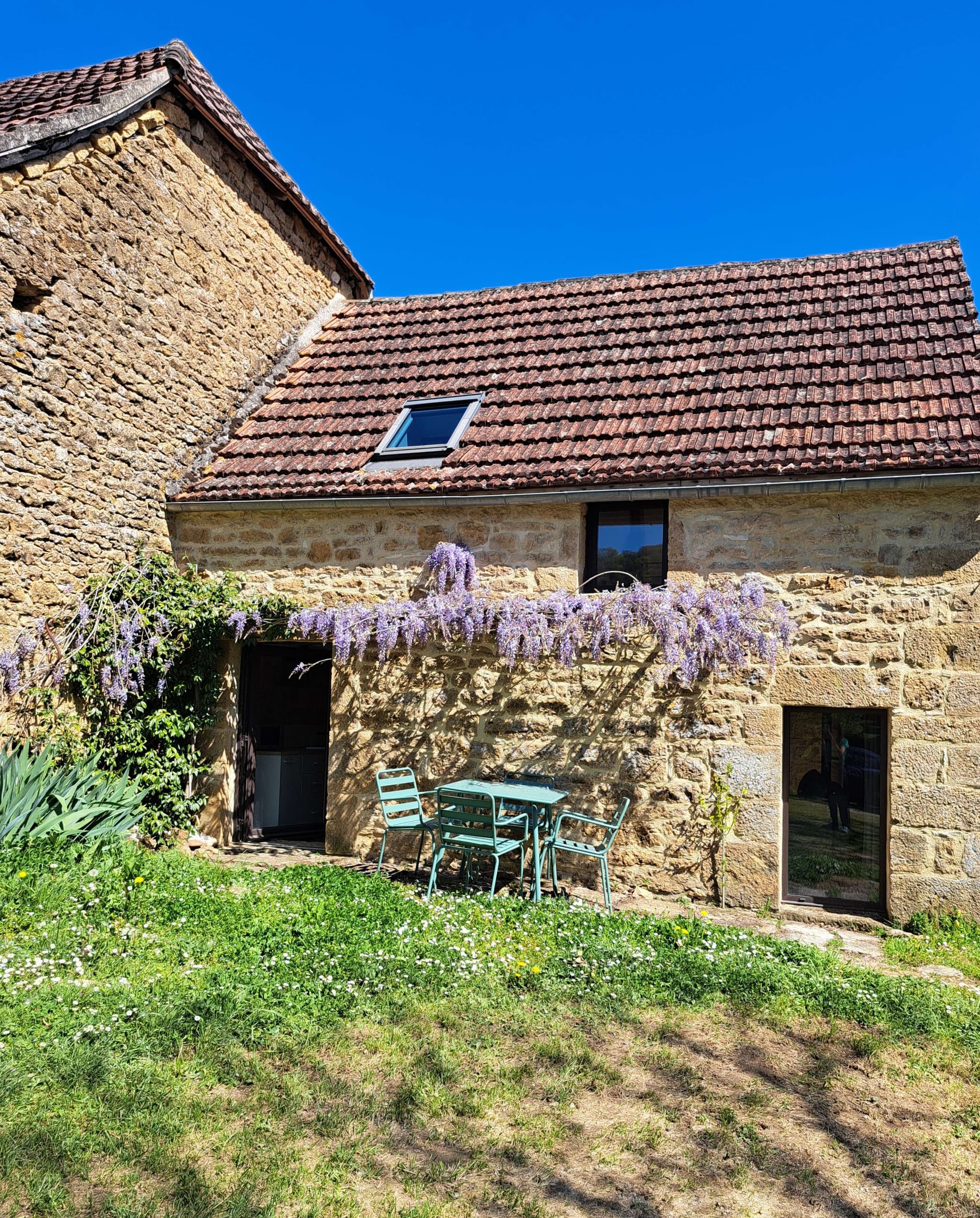 Façade gîte Le Temps Suspendu
