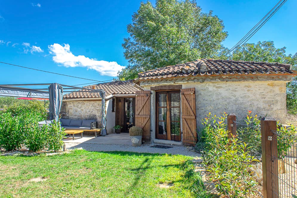 Gite front
