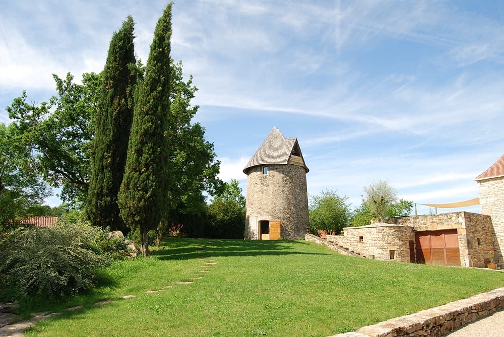 Le Moulin
