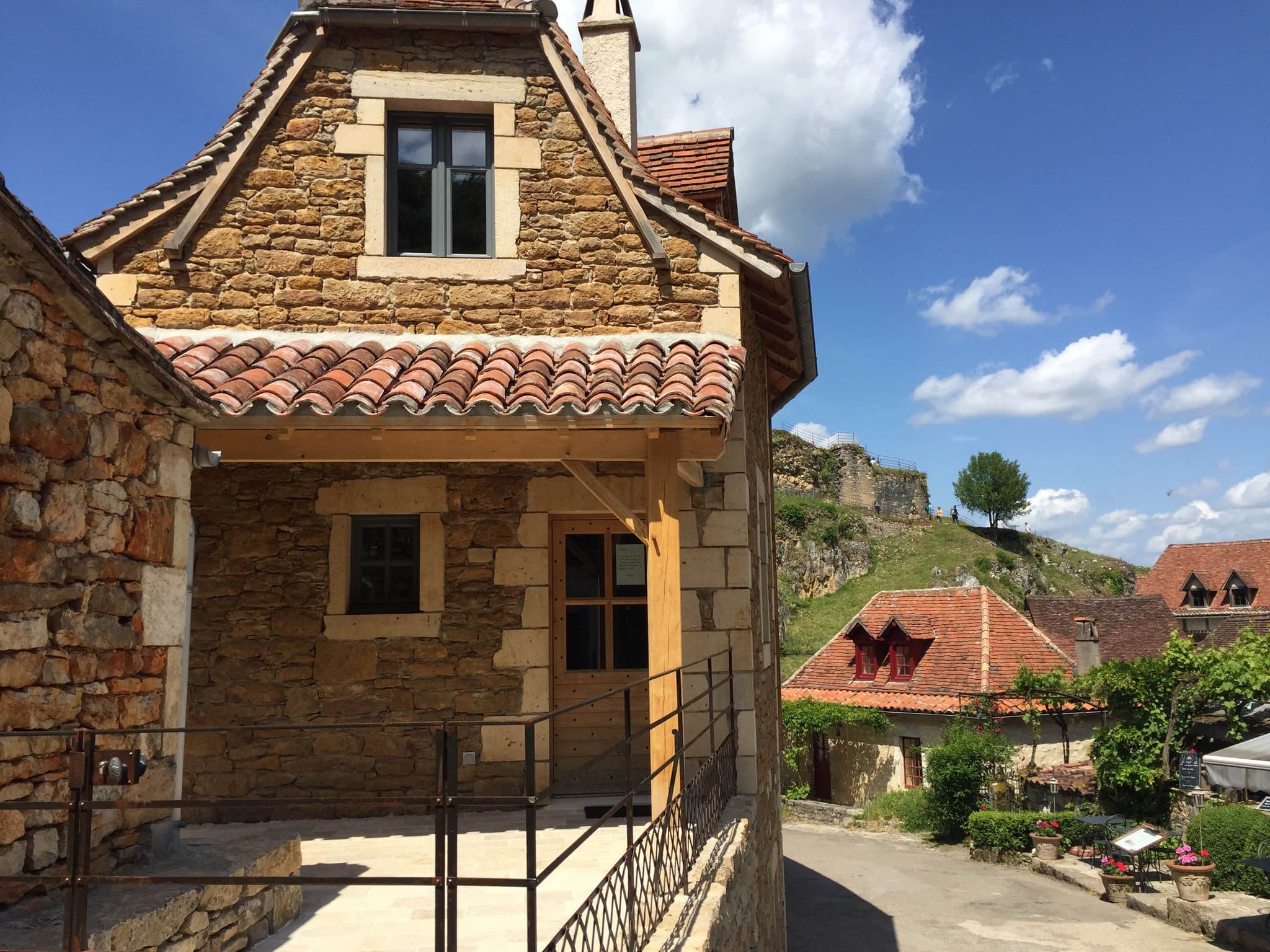 gite d'étape saint cirq lapopie