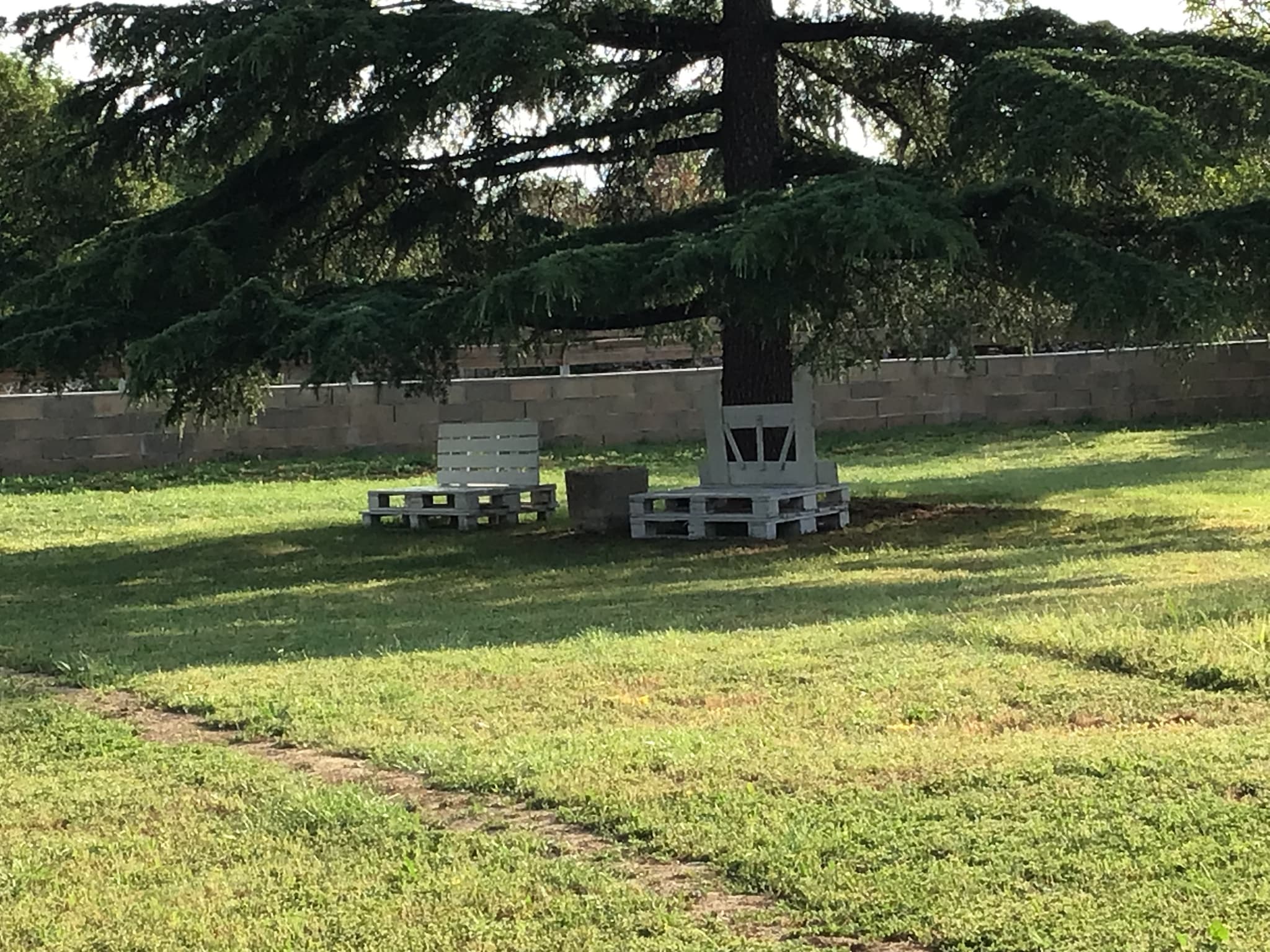 Au Petit Bonheur