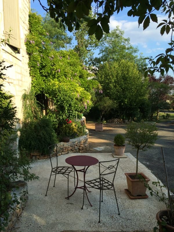 Studio  ***  Au Petit Bois