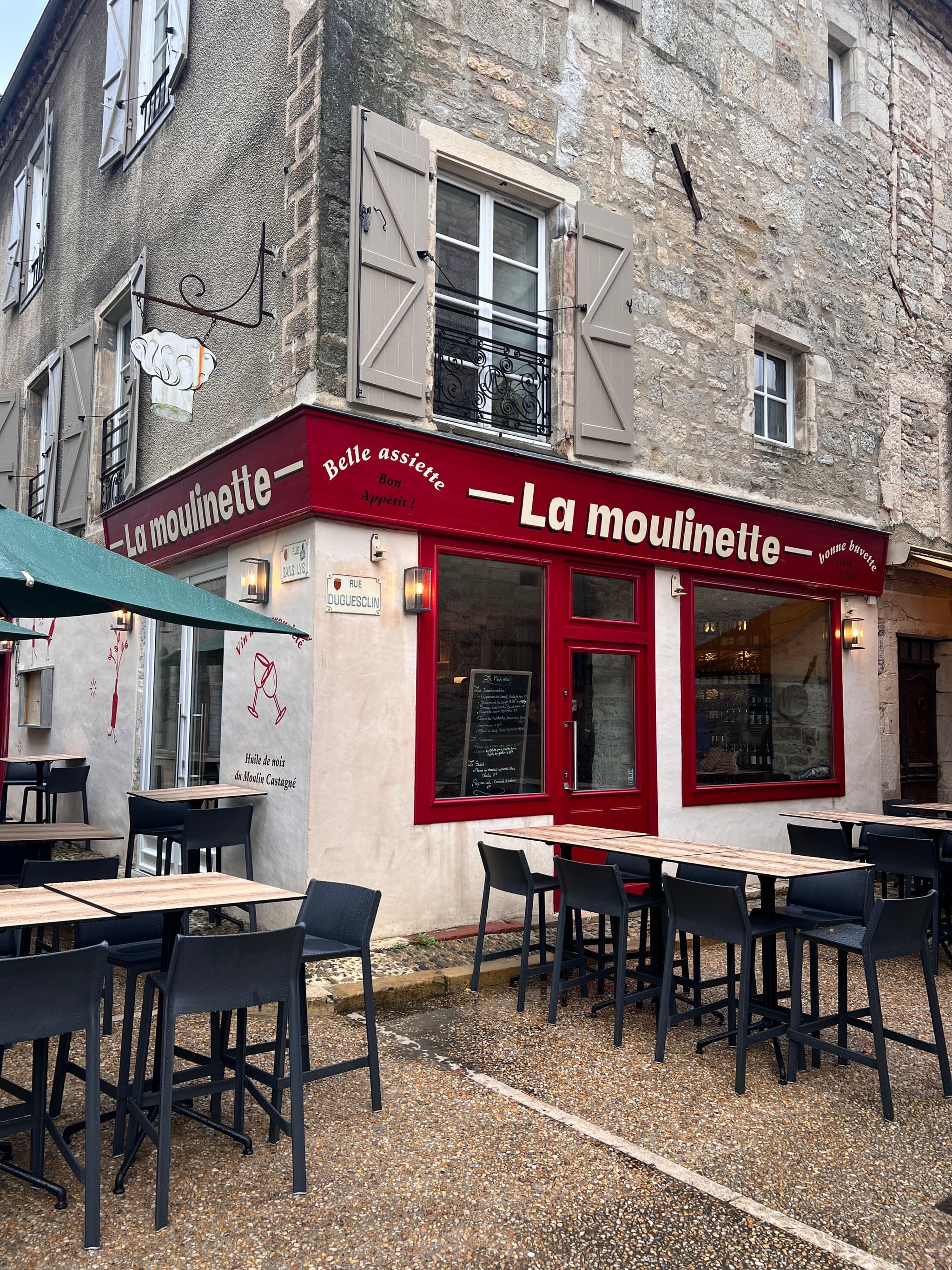 Bar-Restaurant