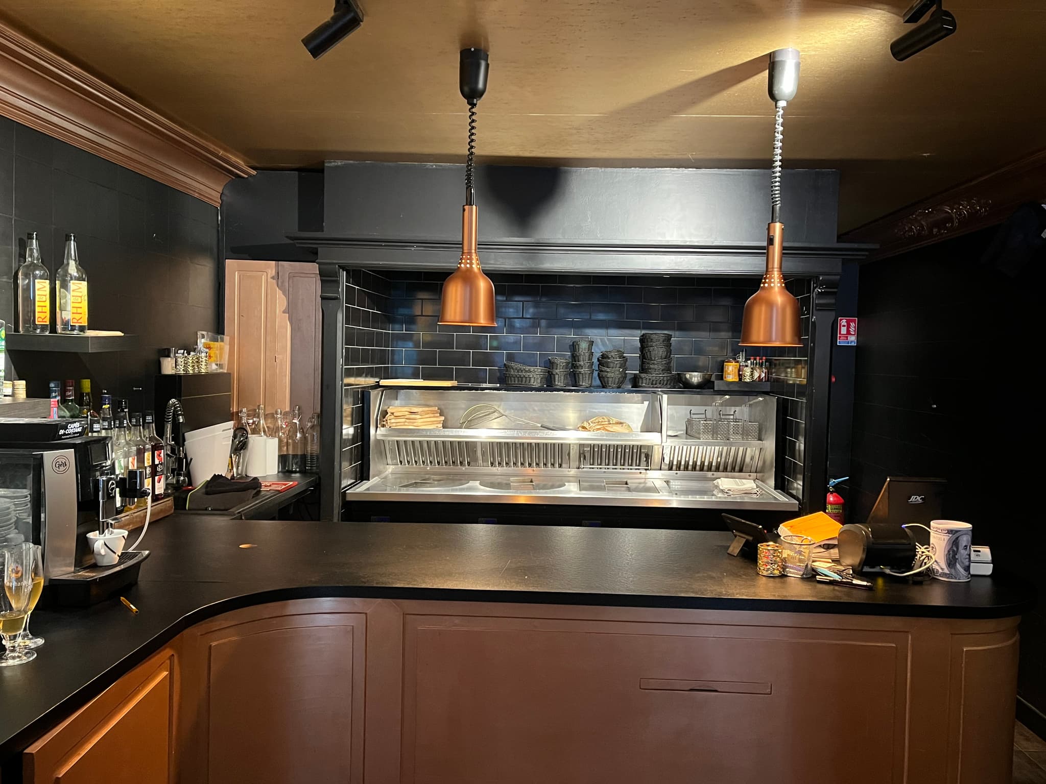 Le Comptoir - Chez "L"
