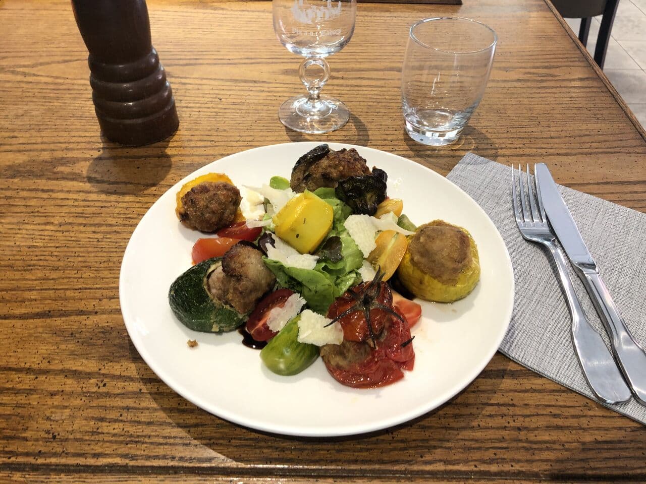 La-Table-Du-Marche