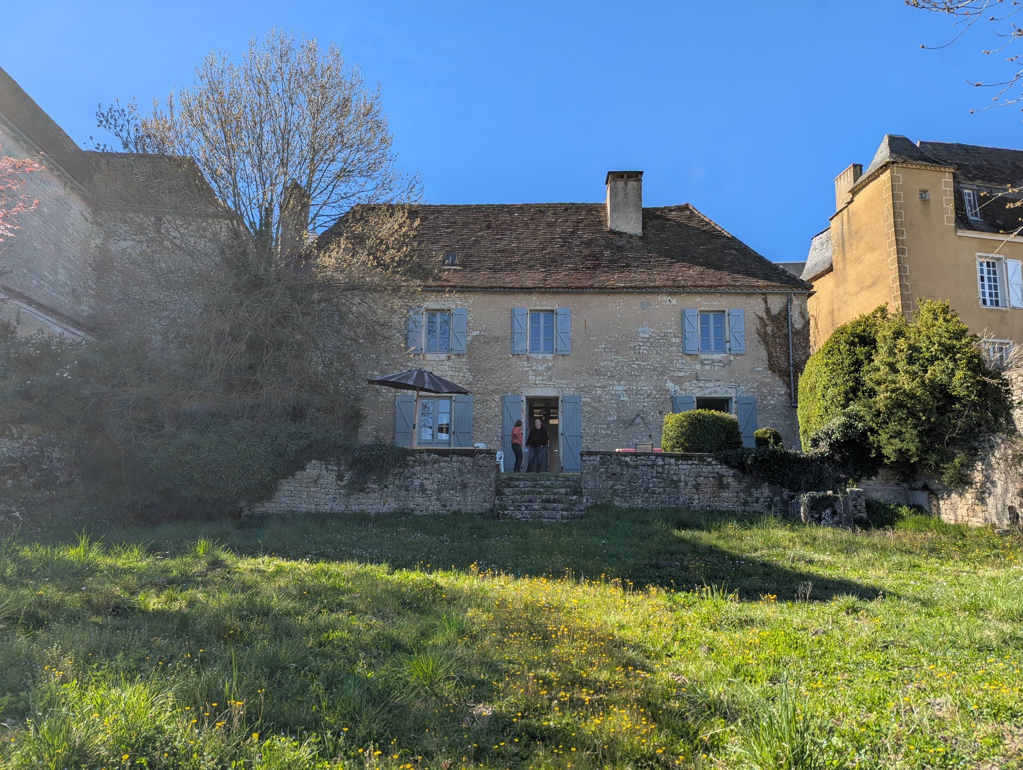 Presbytère depuis le jardin