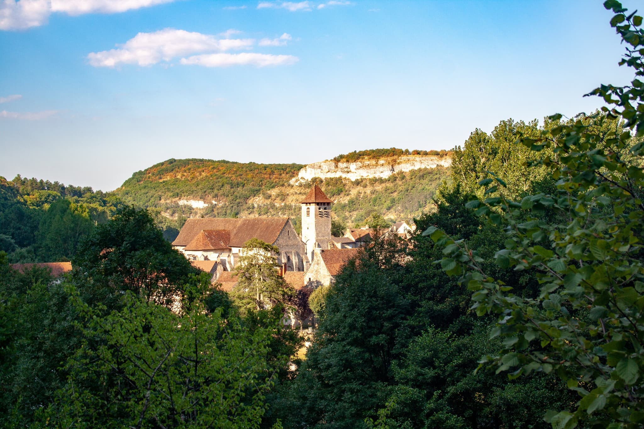 Vue sur le clocher de Marcilhac-sur-Célé