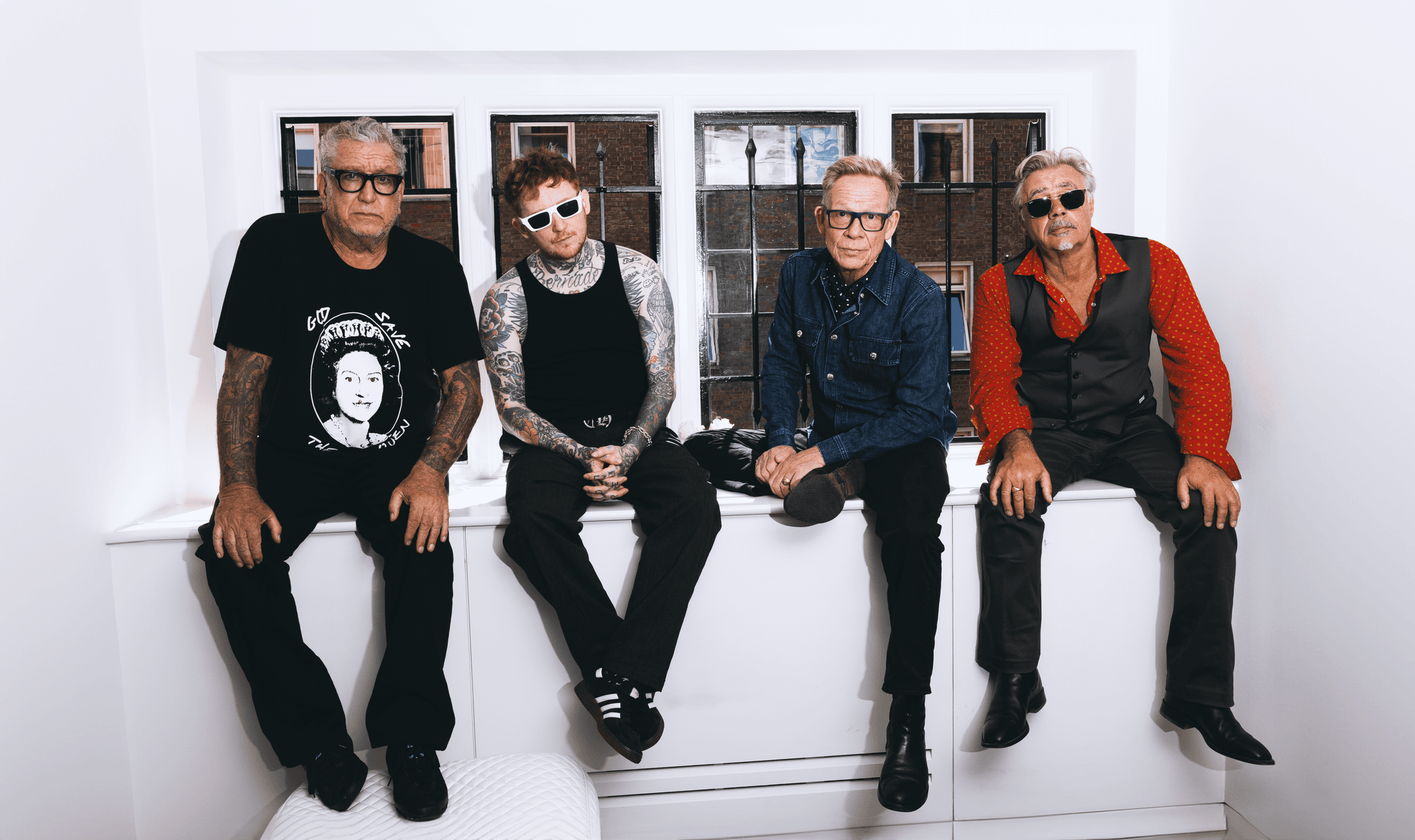 Sex pistols featuring frank carter
