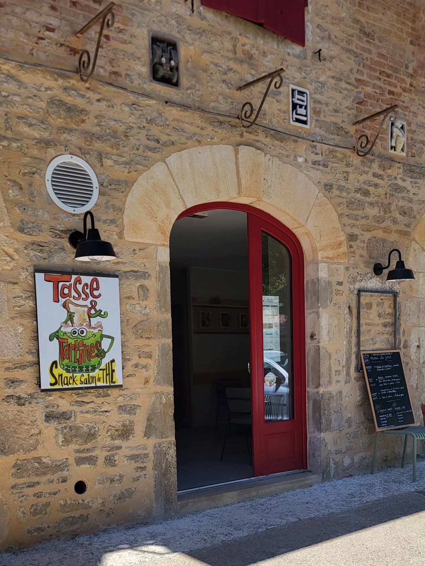 Tasse et tartines