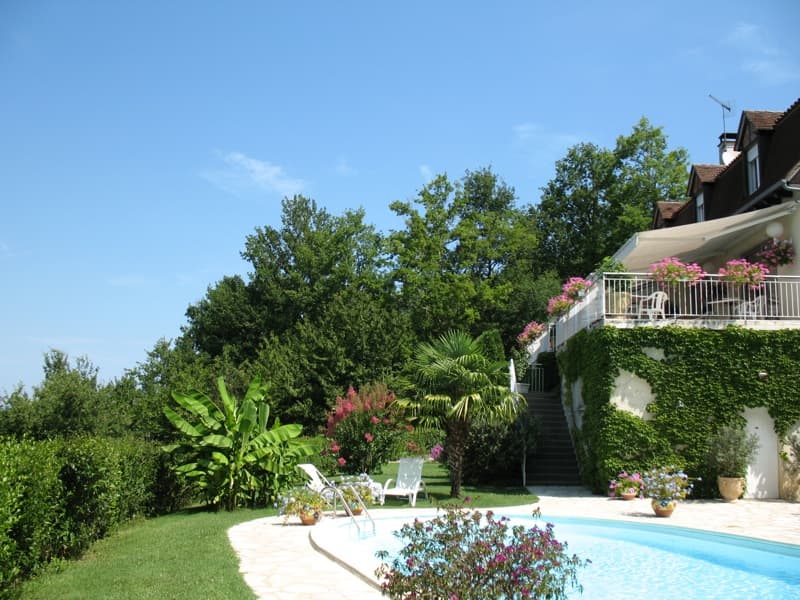 VillaRic-Ch d'hôtes-Saint-Céré-Maison