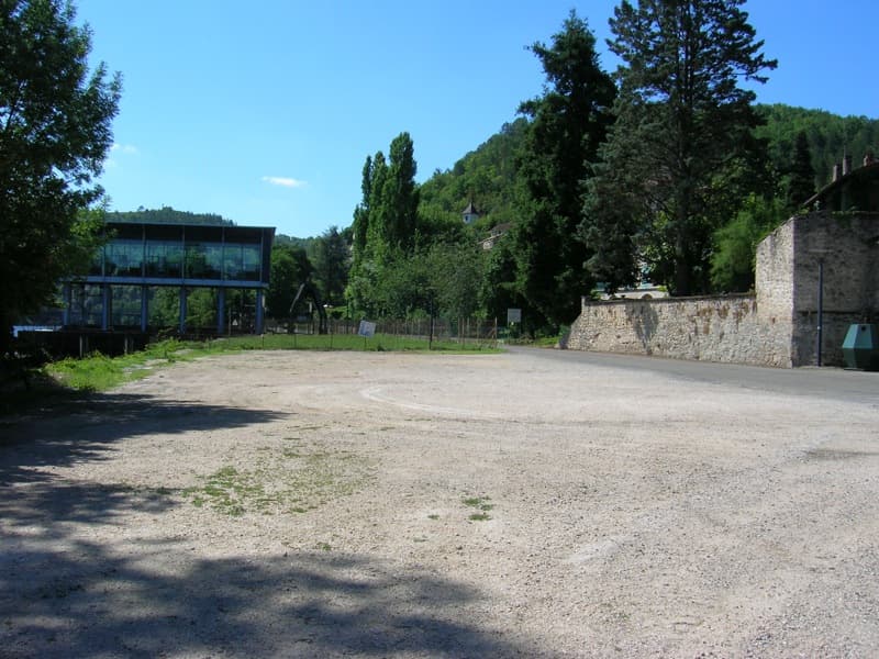 aire d'accueil et de service d'Albas