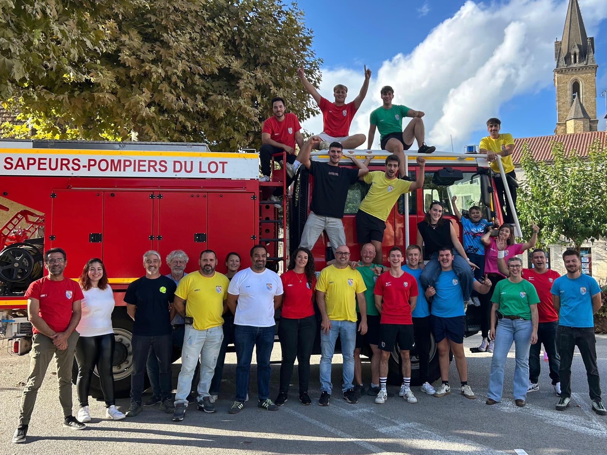 Bal des pompiers à Prayssac