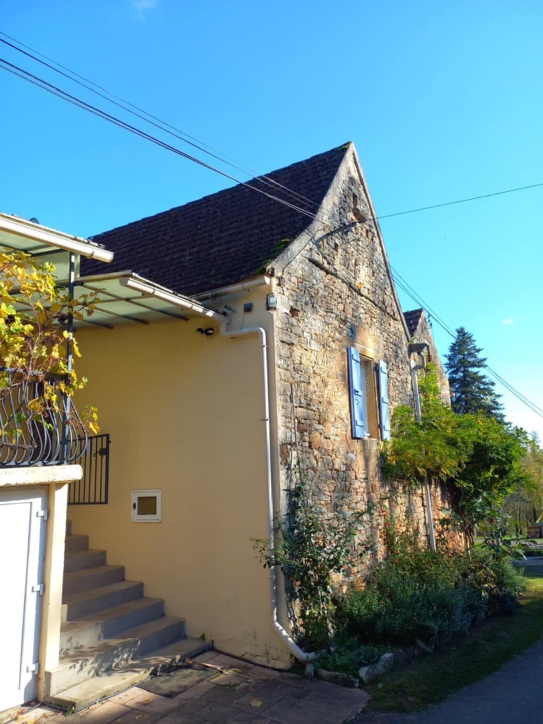 entrée maison DAUBARD