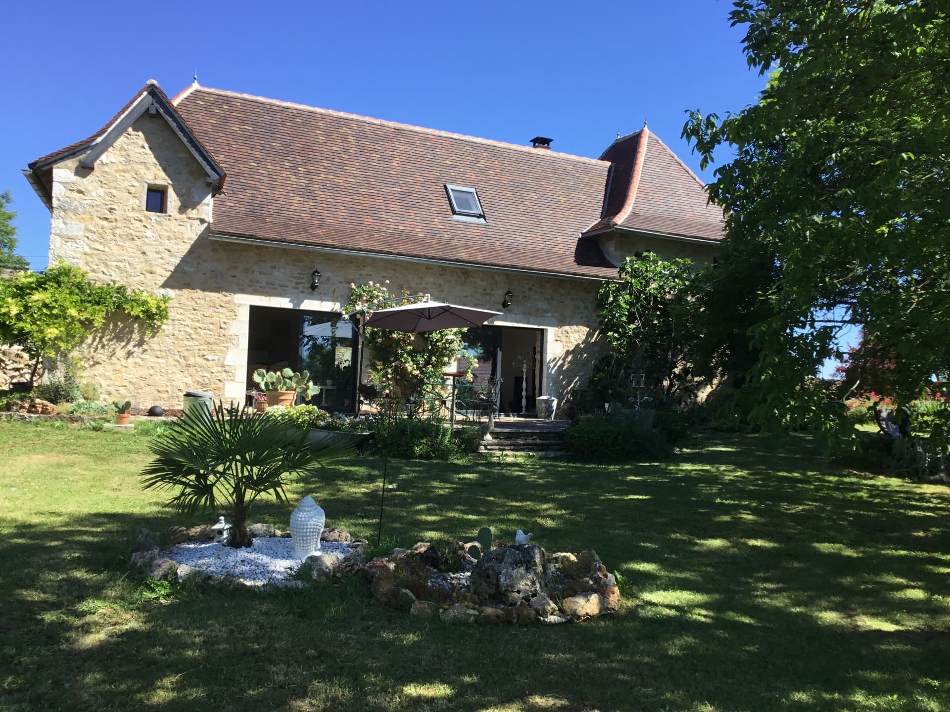 facade vue jardin