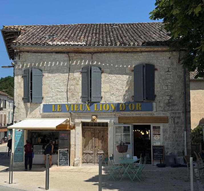 façade lion d'or