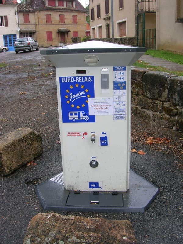 Aire d'accueil et de Services de Lacapelle Marival