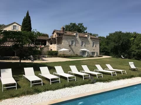 GITE LES TERRASSE DE LA SERRE