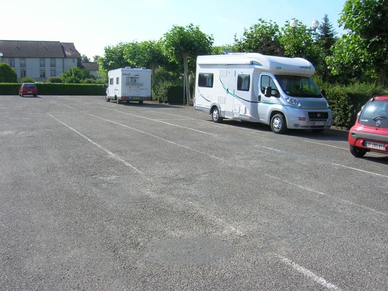 aire d'accueil de puy l'eveque
