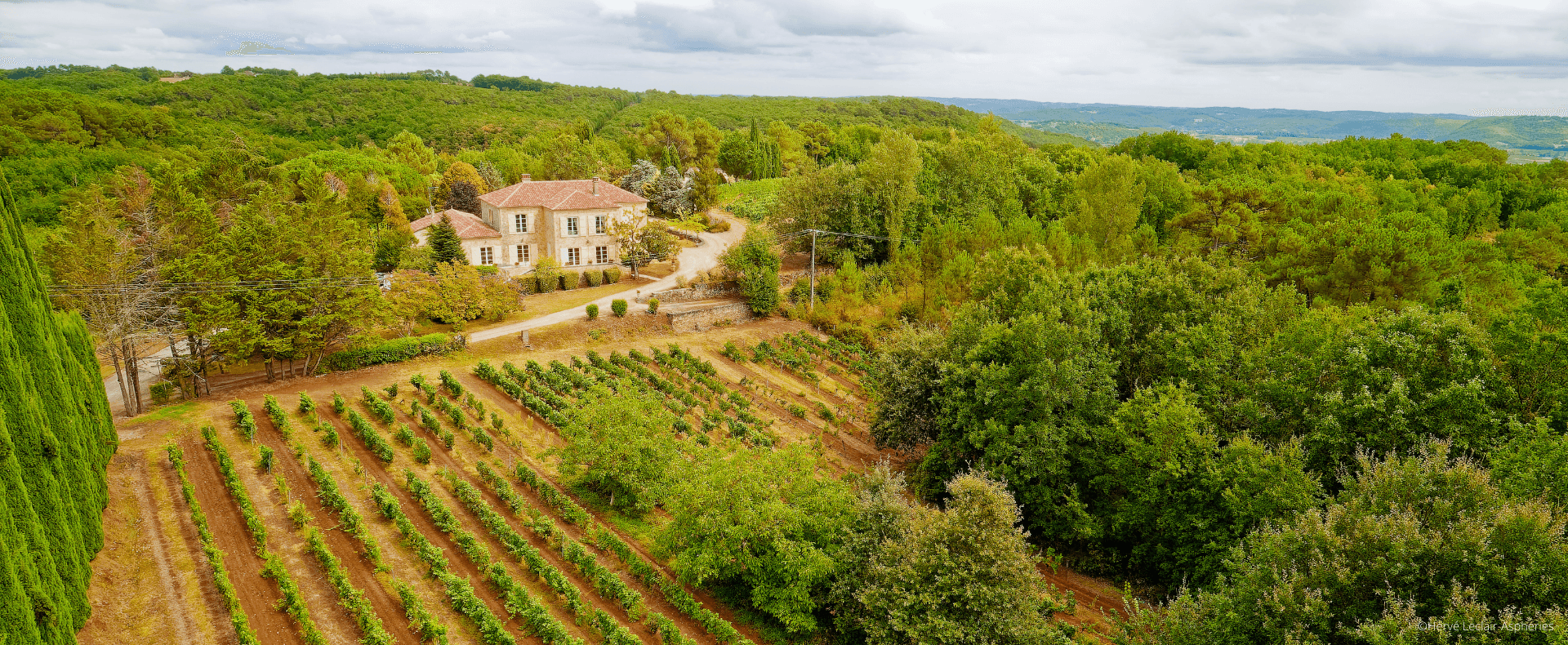 Le château de Rouffiac et la vallée du Lot