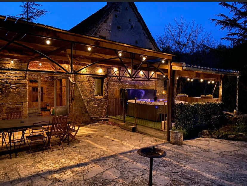 Gîte Spa Piscine de Peyre Levade