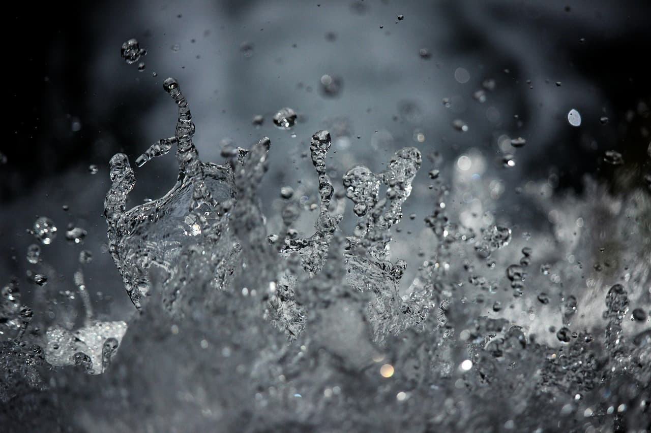 water-2079907_1280(1)