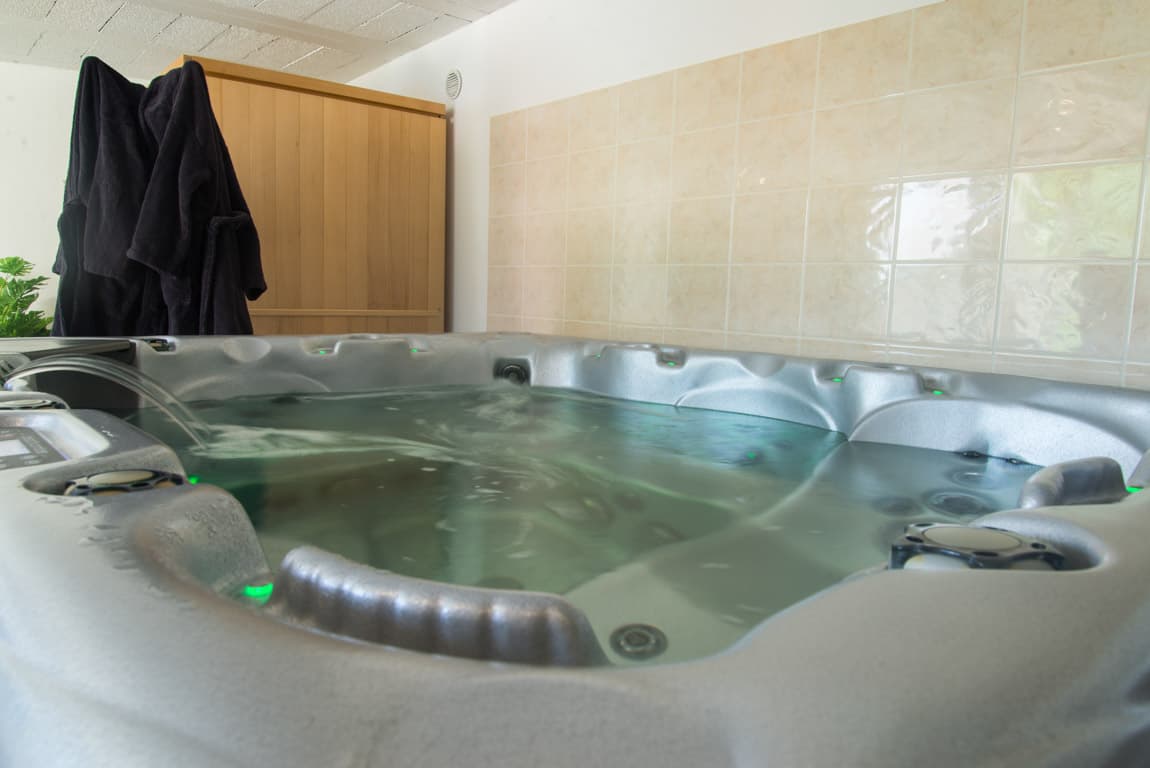 Jacuzzi