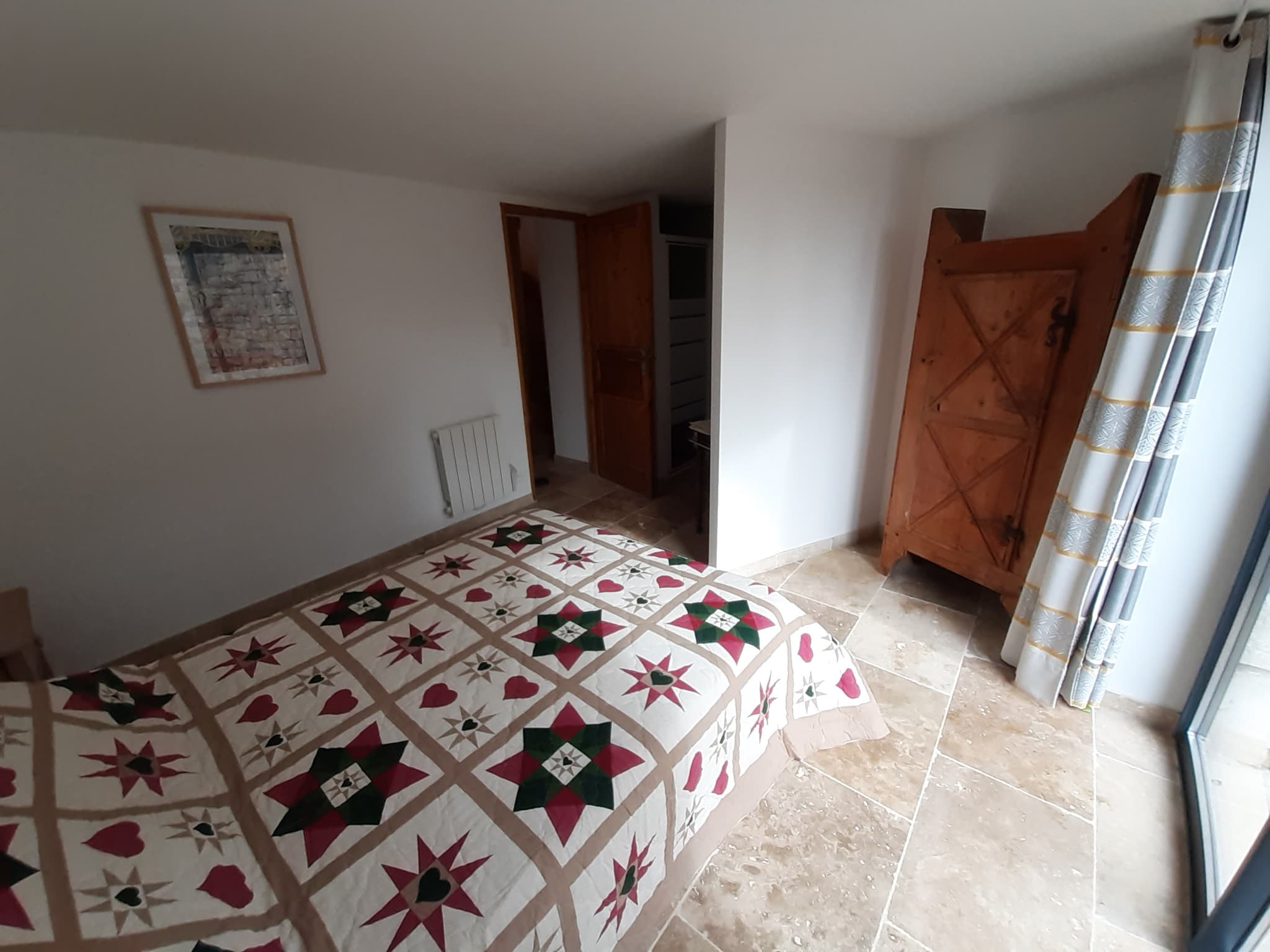Grange du méjean-chambre lit double 2