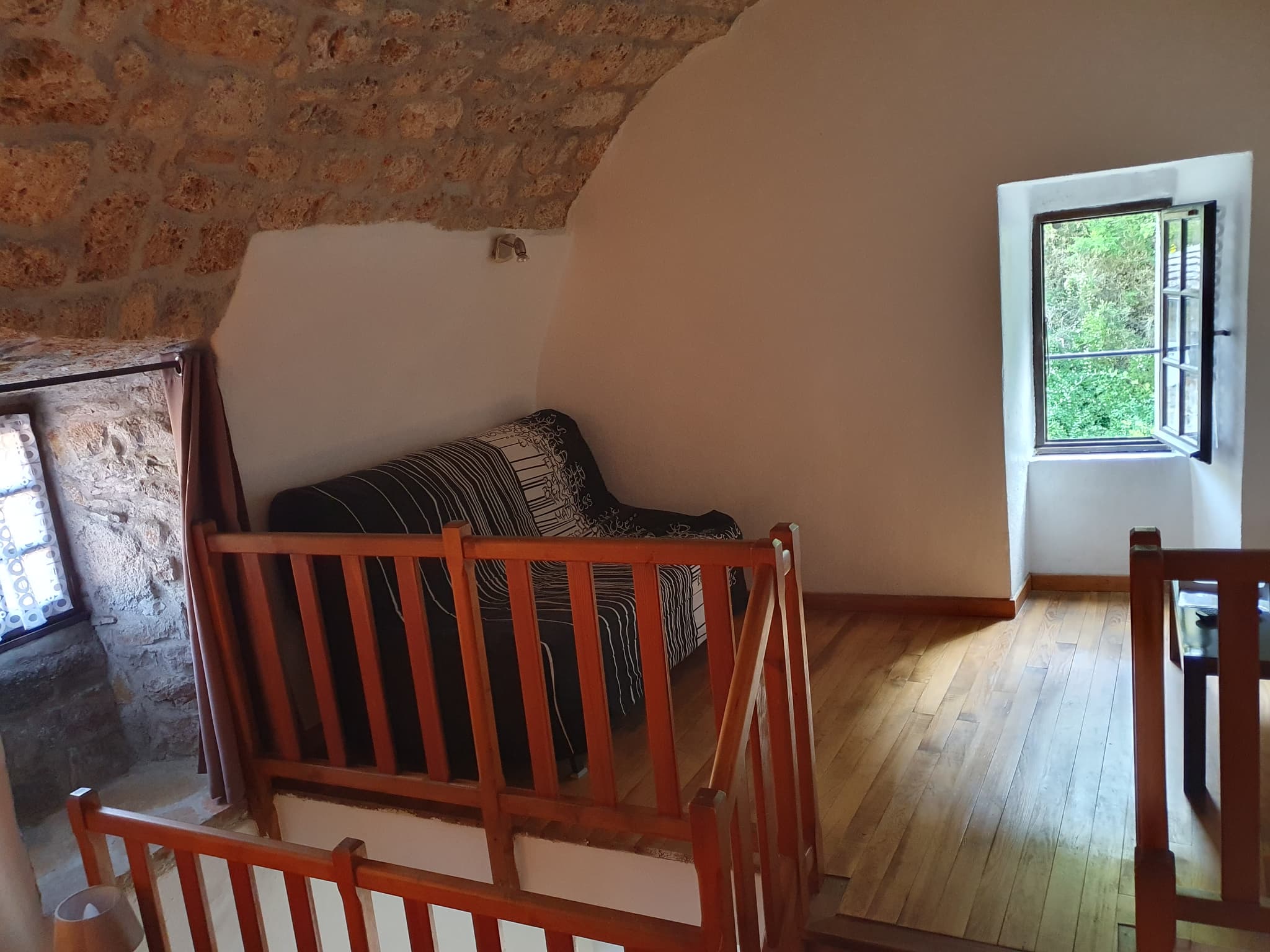Mezzanine, côté salon