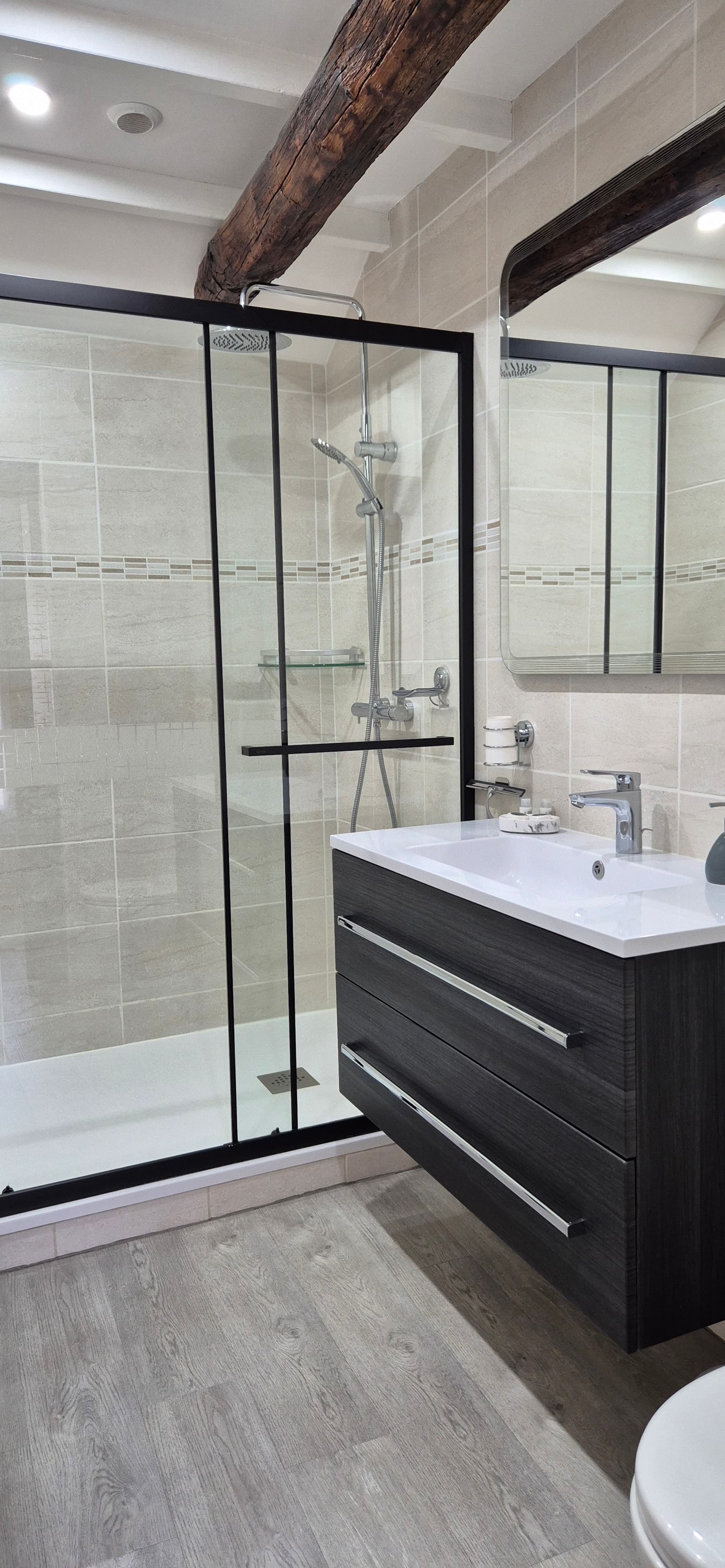 Gite de Combelebouze - Salle de Bain