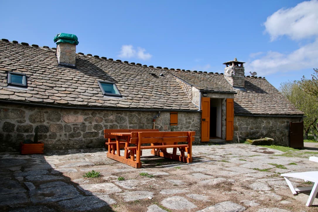 HLOLAR0480009185_04