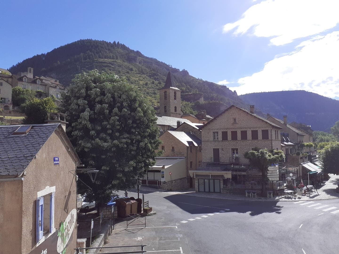 Vue de la fenetre du salon