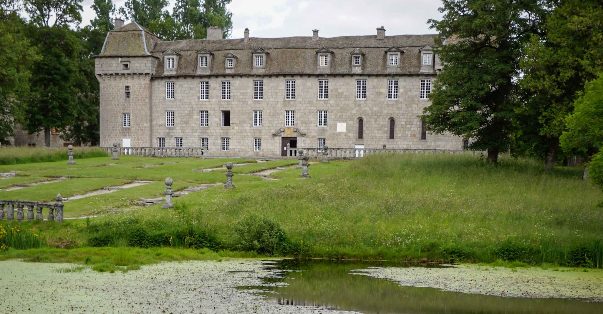 Appartement au château de la Baume