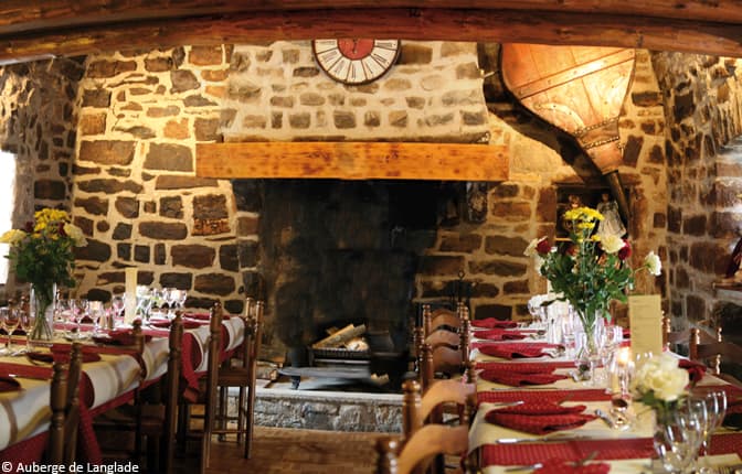 Auberge-langlade-1