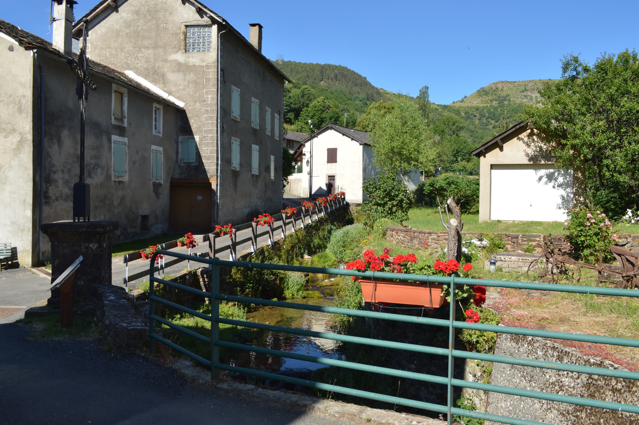 Village de Fraissinet-de-Fourques