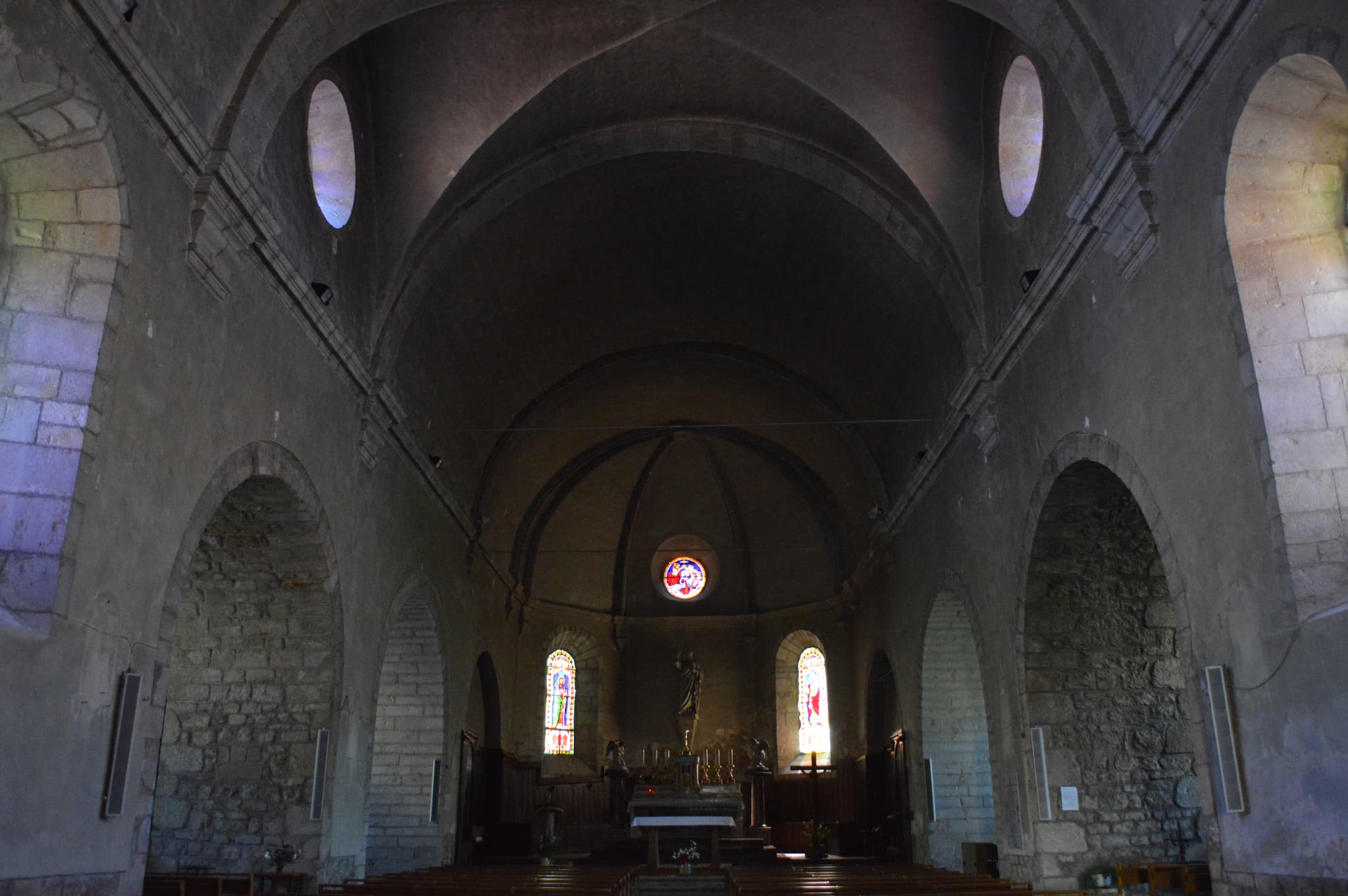Eglise de Meyrueis - nef