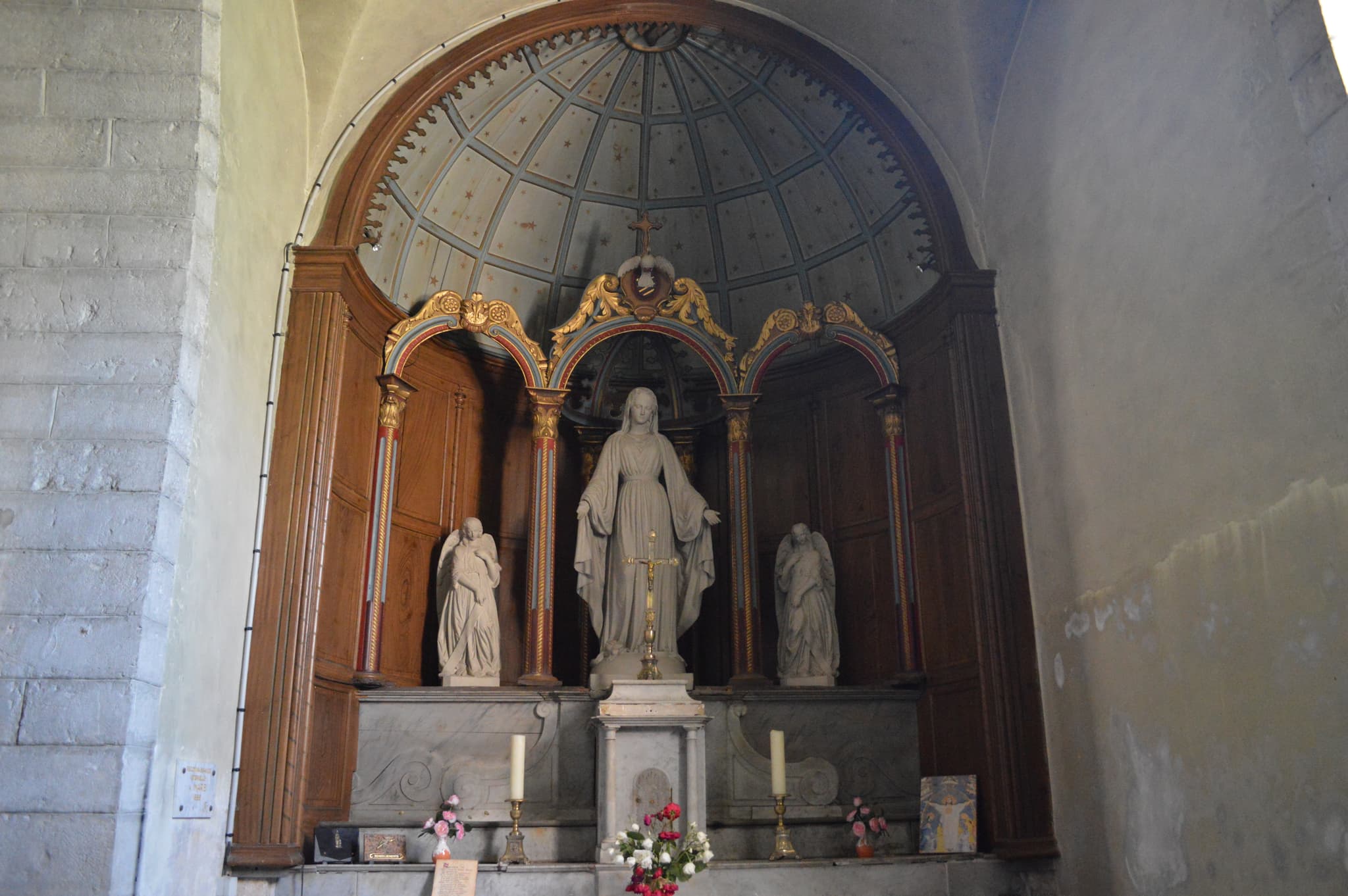 Eglise de Meyrueis - autel