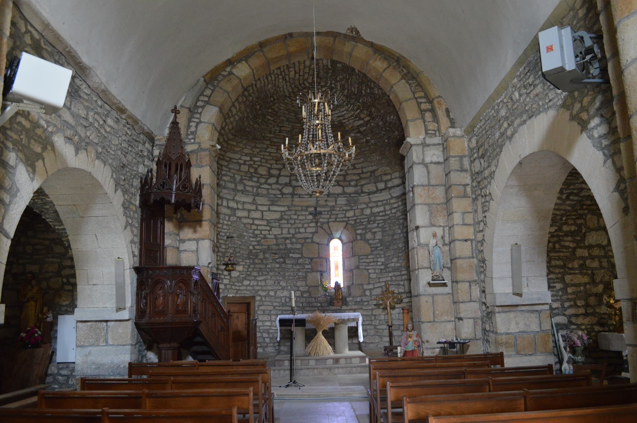 Eglise de Montjézieu - Intérieur