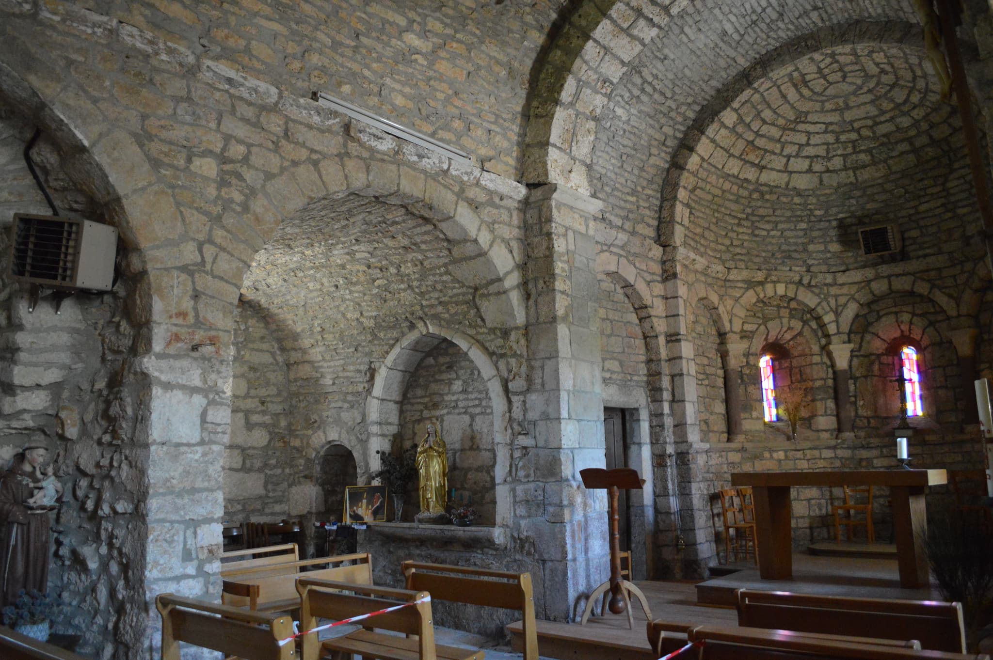 Eglise Notre-Dame du Rosaire - nef et chapelle Nord
