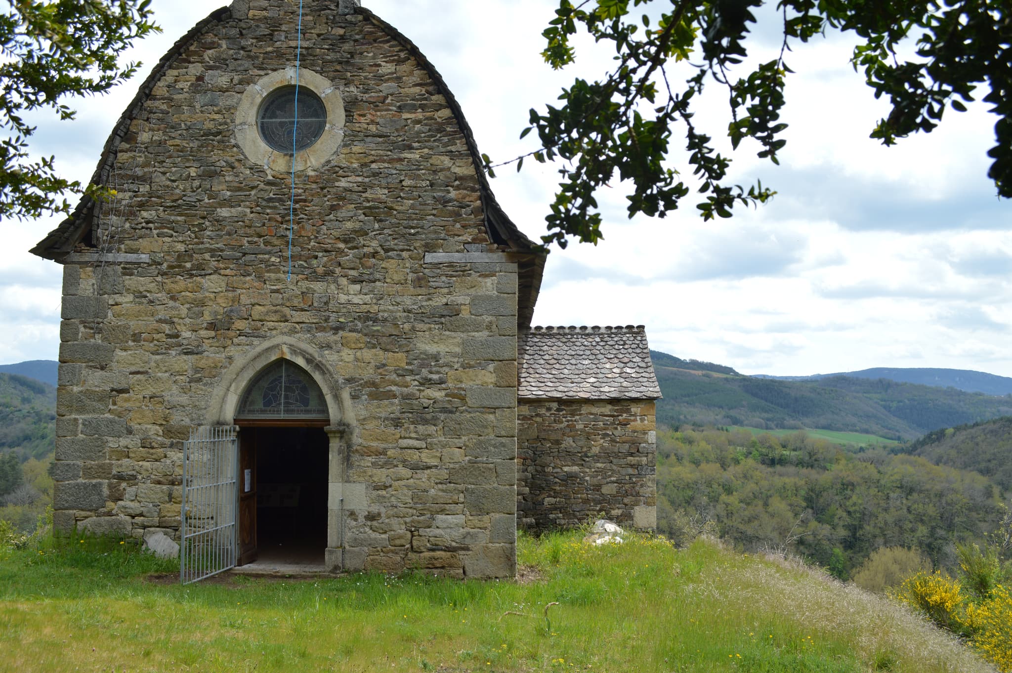 Chapelle Saint-Jean du Bedel - extérieur