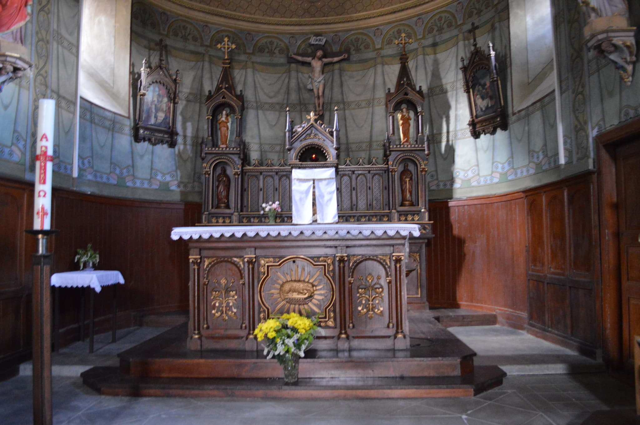 Eglise d'Auxillac - choeur