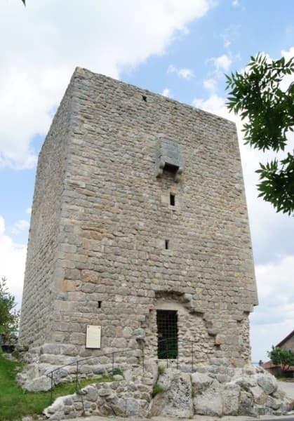 Tour du Cellier